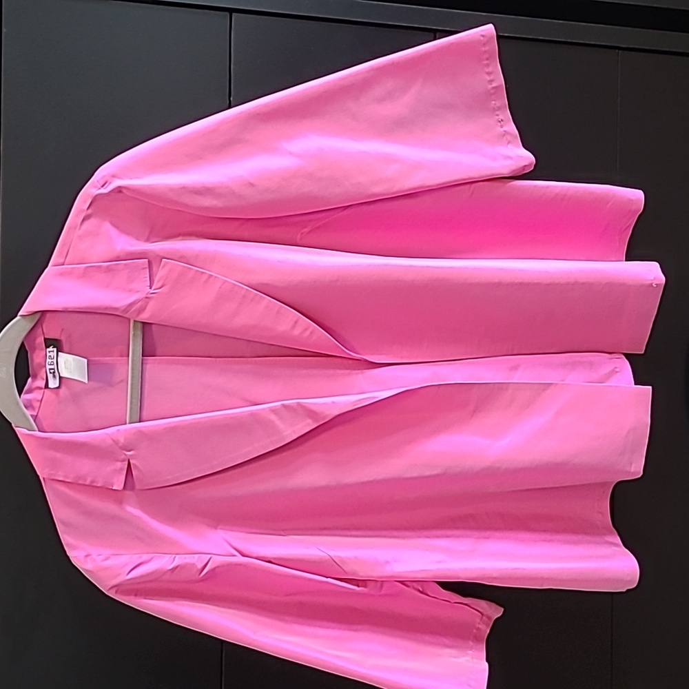 🎊🎊Host Pick🎉🎉🎉Frascara Iridescent Pink Party Jacket